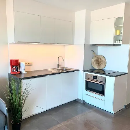 Zeedijk Emperador Apartment Middelkerke